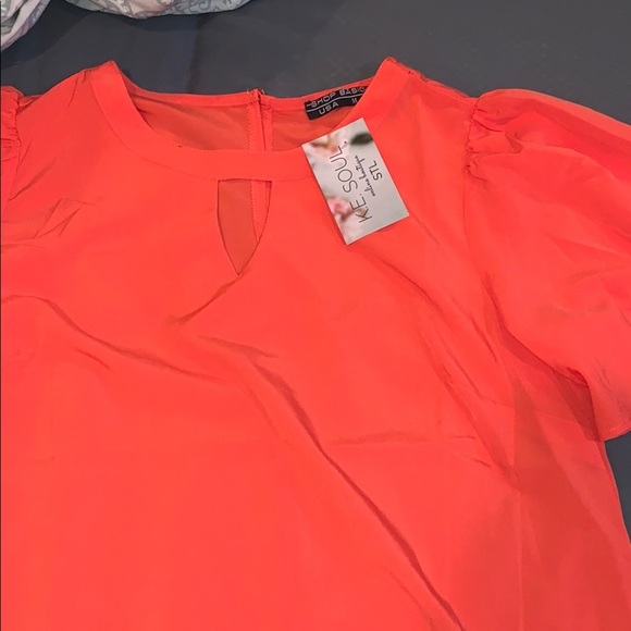 Medium coral dress bell sleeves - Picture 2 of 8